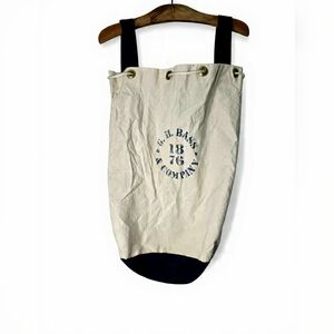 G.H. Bass & Co. Cream and Black Canvas Duffel Bag Vintage 90's Laundry